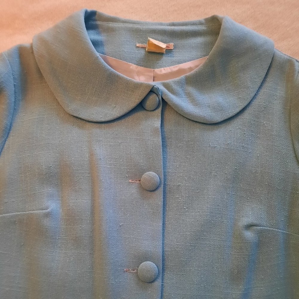 Short Jacket - Picture 3 of 6